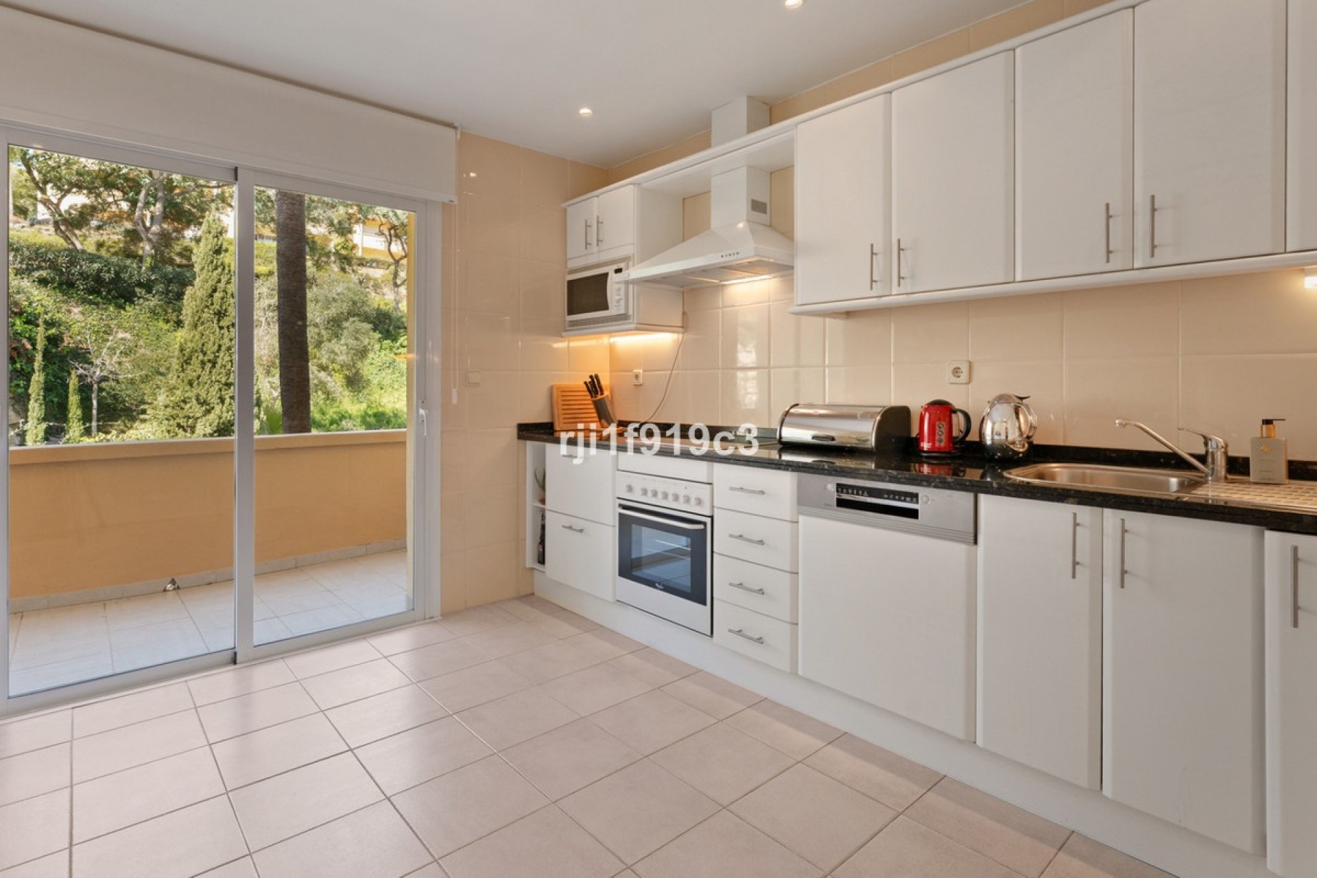 Rynek wtórny - apartment - Marbella - Elviria
