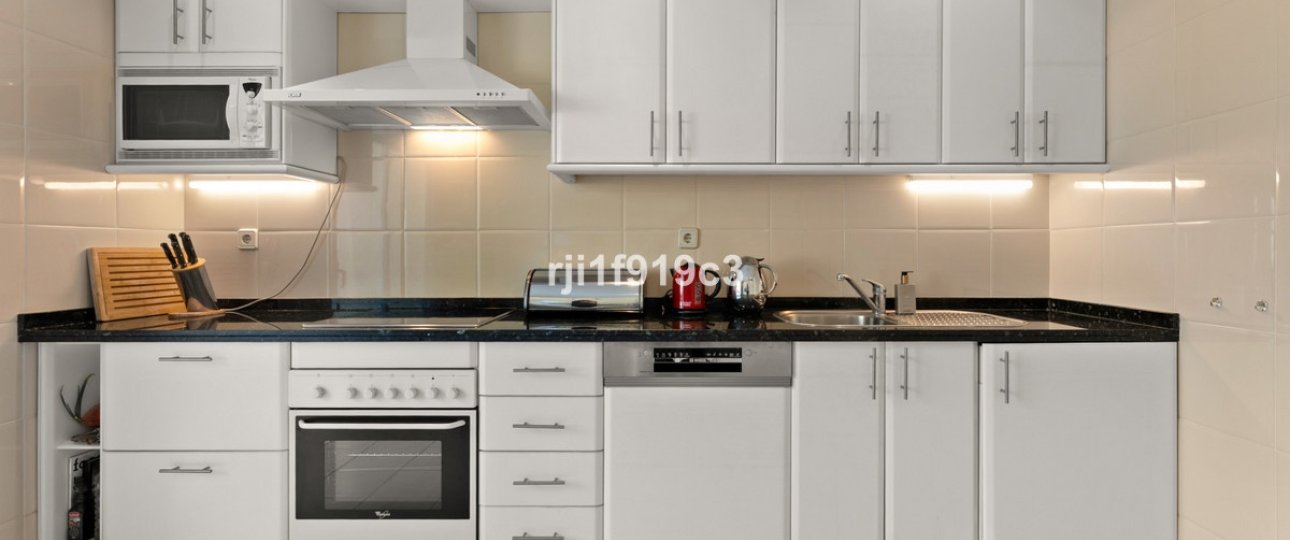 Rynek wtórny - apartment - Marbella - Elviria
