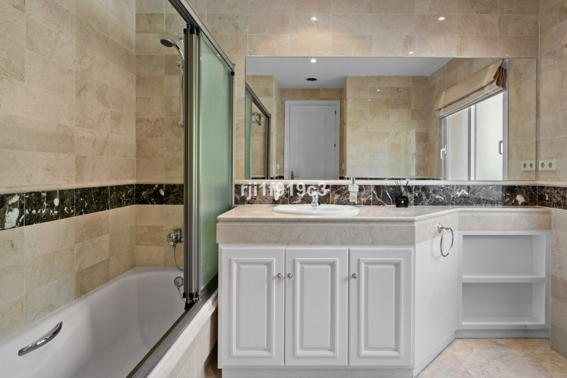 Rynek wtórny - apartment - Marbella - Elviria