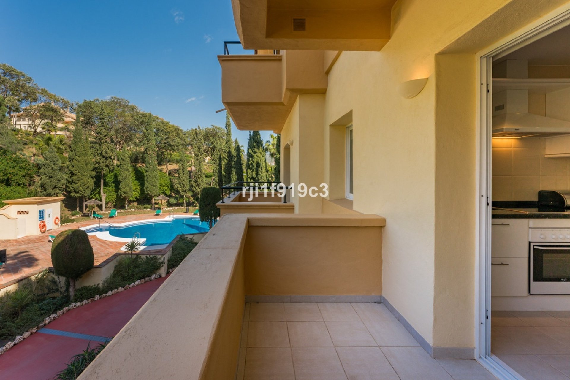 Rynek wtórny - apartment - Marbella - Elviria