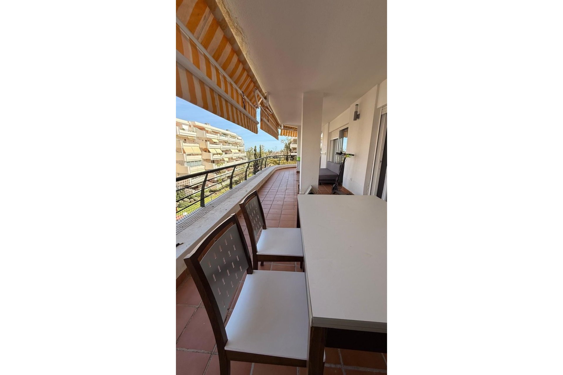 Rynek wtórny - apartment - Marbella - Guadalmina Alta
