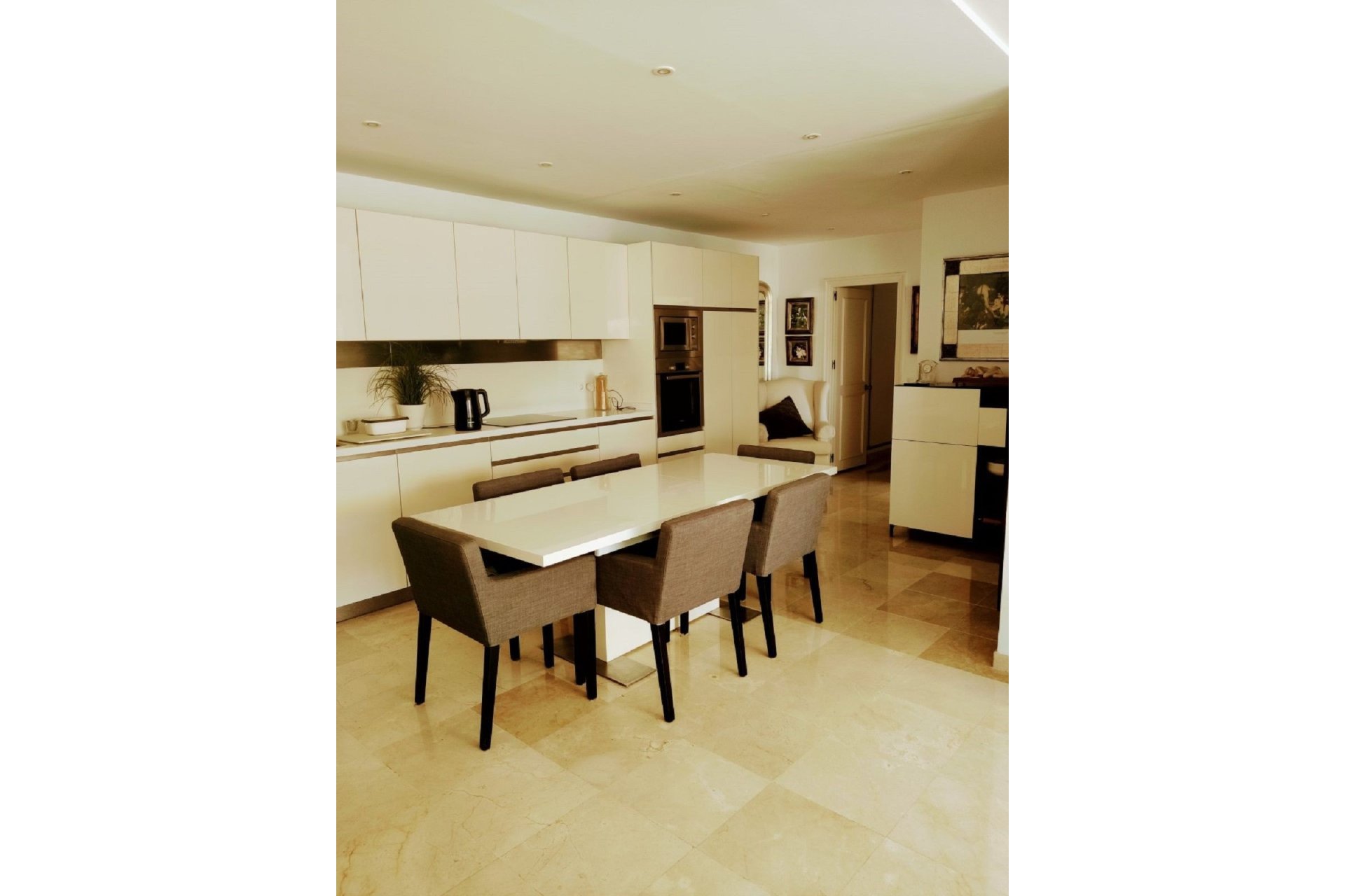 Rynek wtórny - apartment - Marbella - Guadalmina Alta