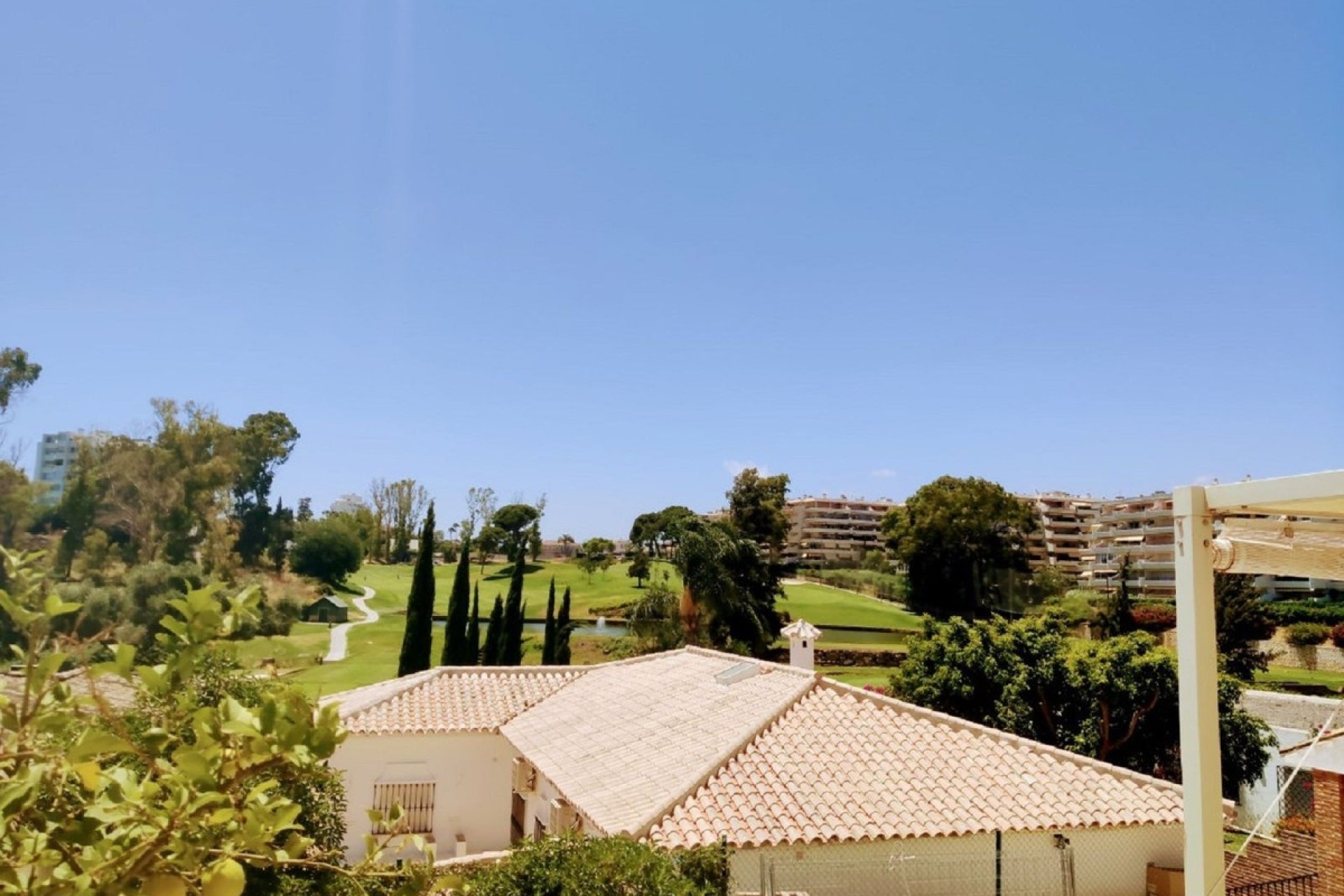 Rynek wtórny - apartment - Marbella - Guadalmina Alta