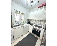 Rynek wtórny - apartment - Marbella - Guadalmina Alta