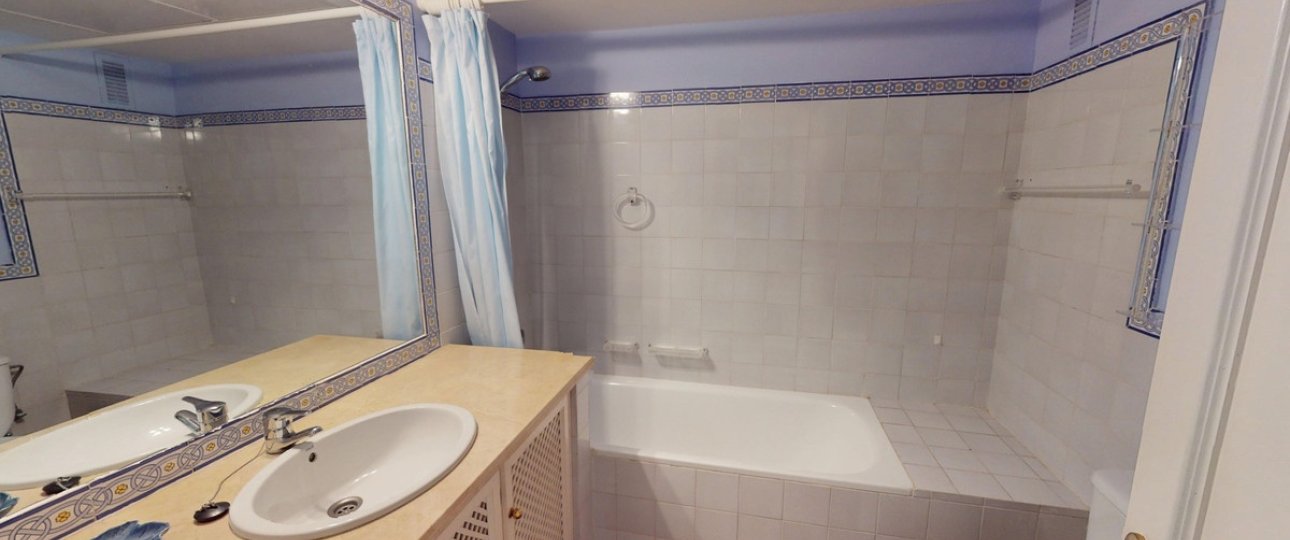 Rynek wtórny - apartment - Marbella - Guadalmina Alta