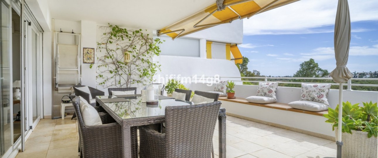 Rynek wtórny - apartment - Marbella - Guadalmina Alta