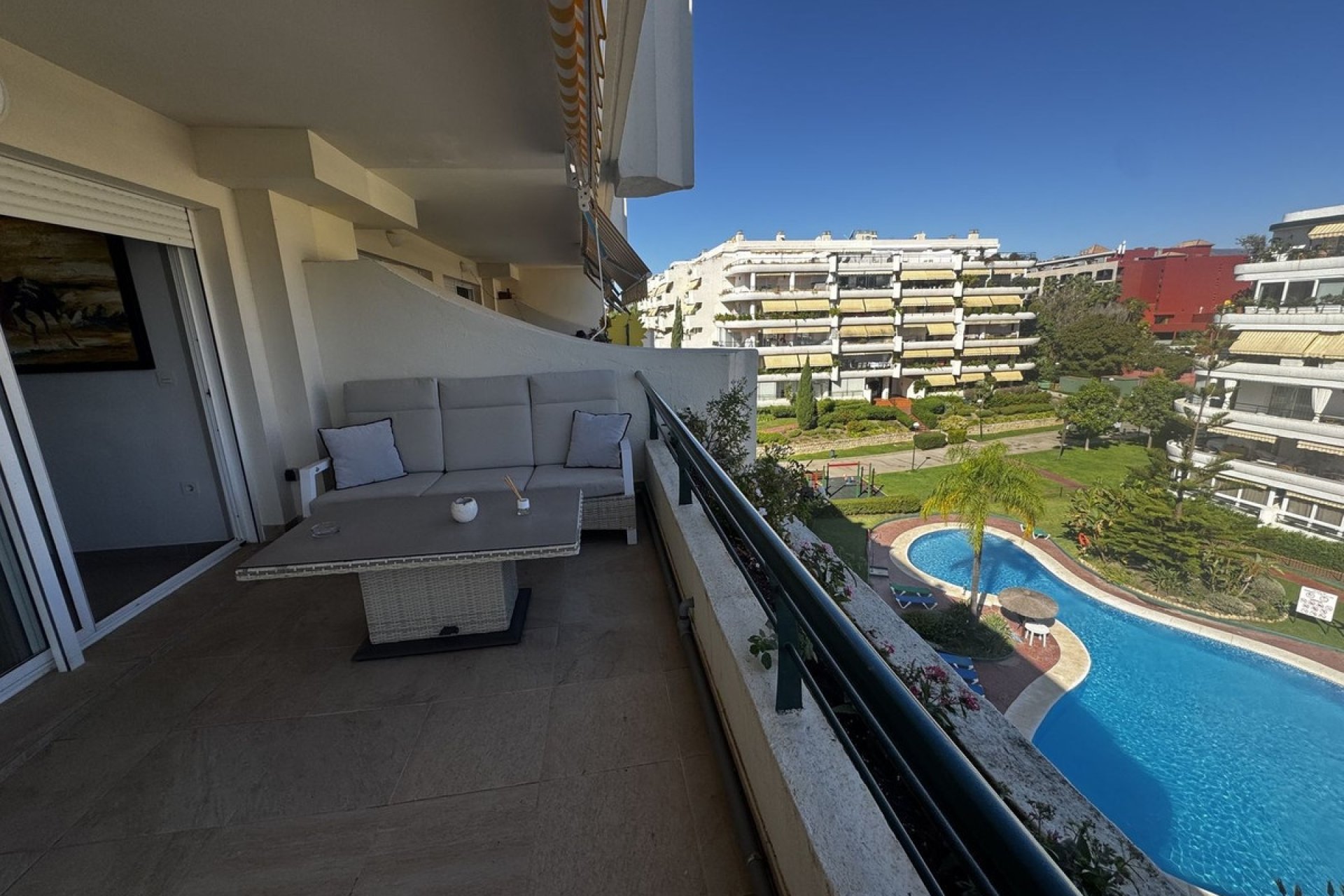 Rynek wtórny - apartment - Marbella - Guadalmina Alta
