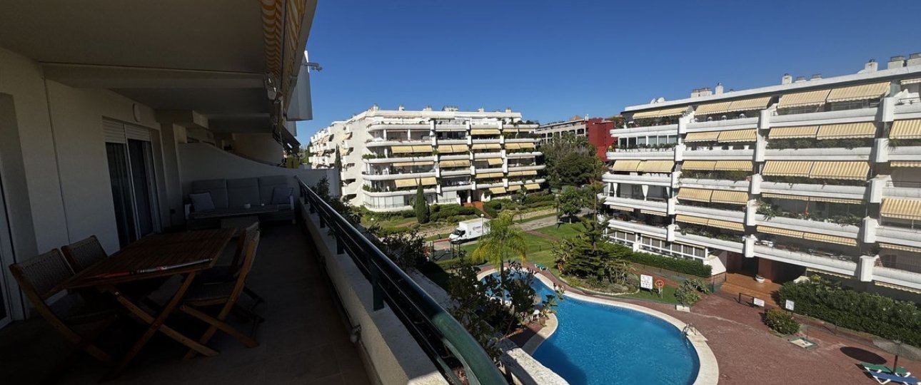 Rynek wtórny - apartment - Marbella - Guadalmina Alta