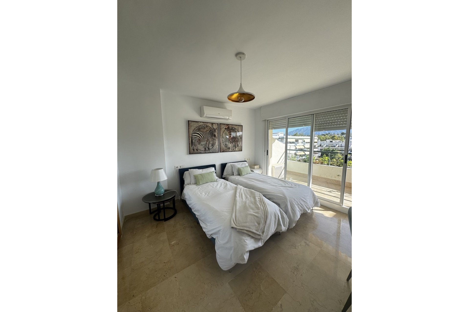 Rynek wtórny - apartment - Marbella - Guadalmina Alta