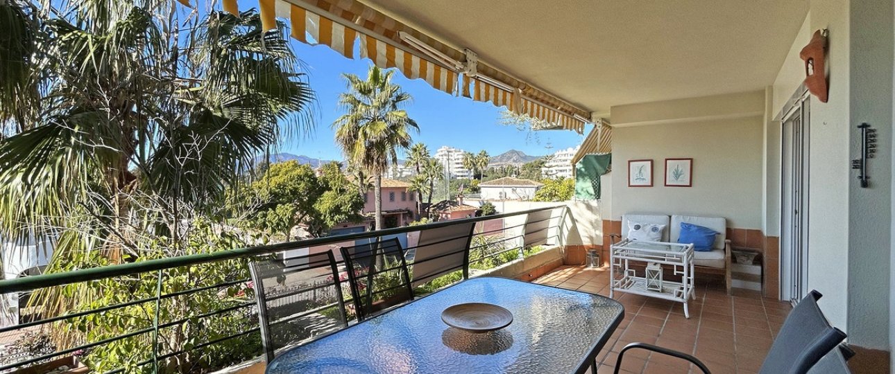 Rynek wtórny - apartment - Marbella - Guadalmina Alta