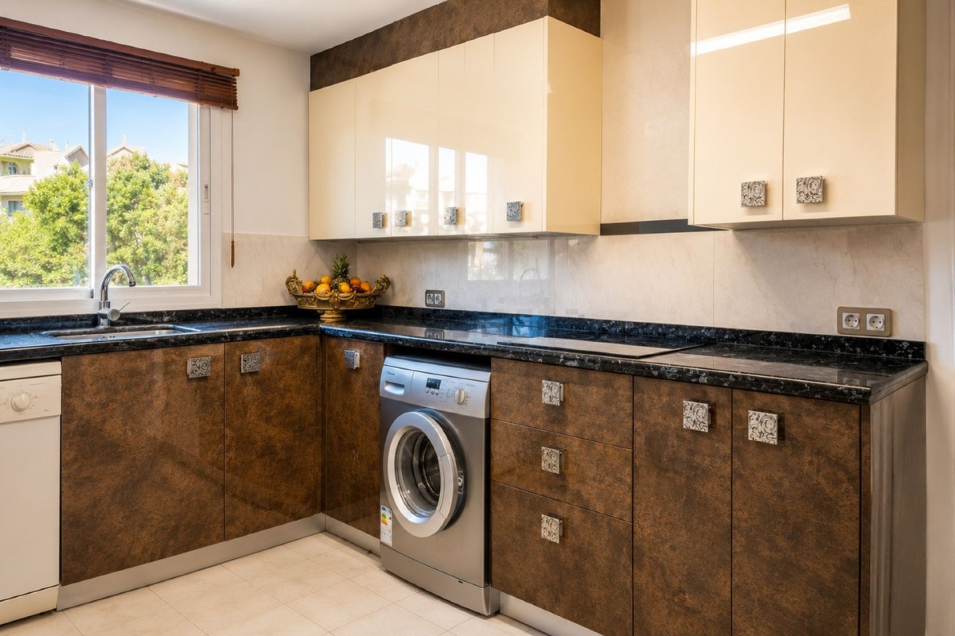 Rynek wtórny - apartment - Marbella - Guadalmina Alta