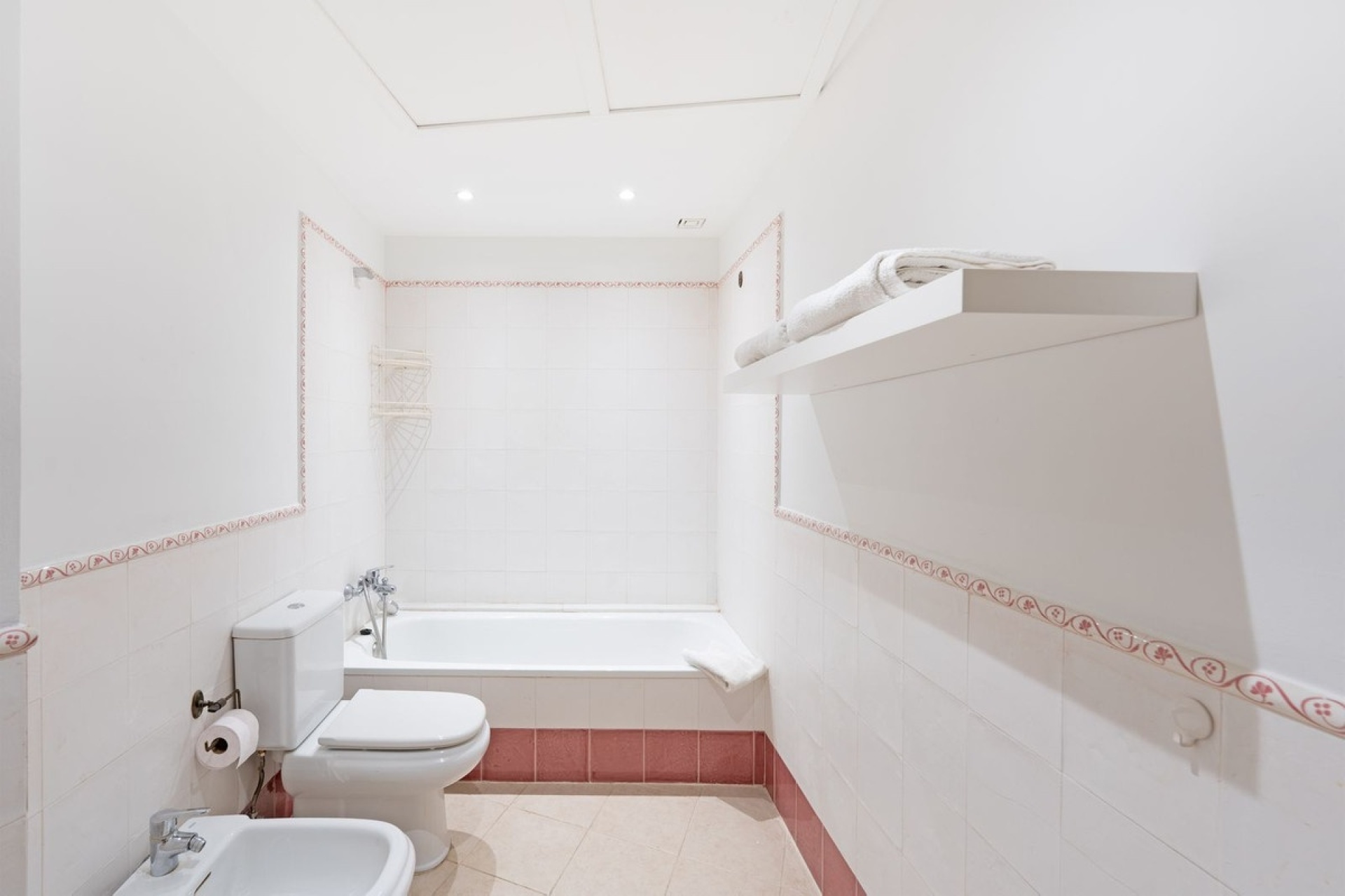 Rynek wtórny - apartment - Marbella - Guadalmina Alta