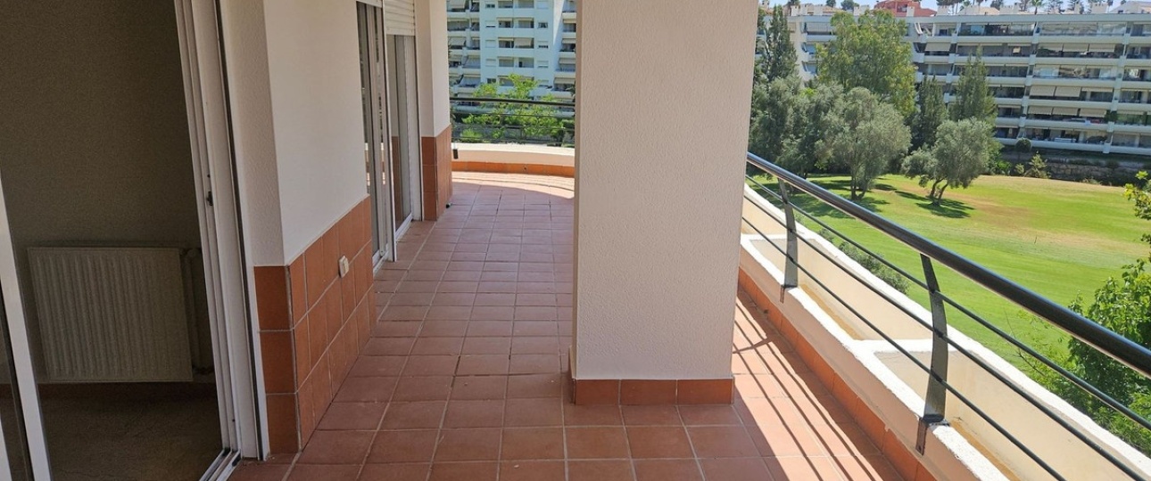 Rynek wtórny - apartment - Marbella - Guadalmina Alta