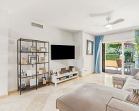 Rynek wtórny - apartment - Marbella - Guadalmina Alta