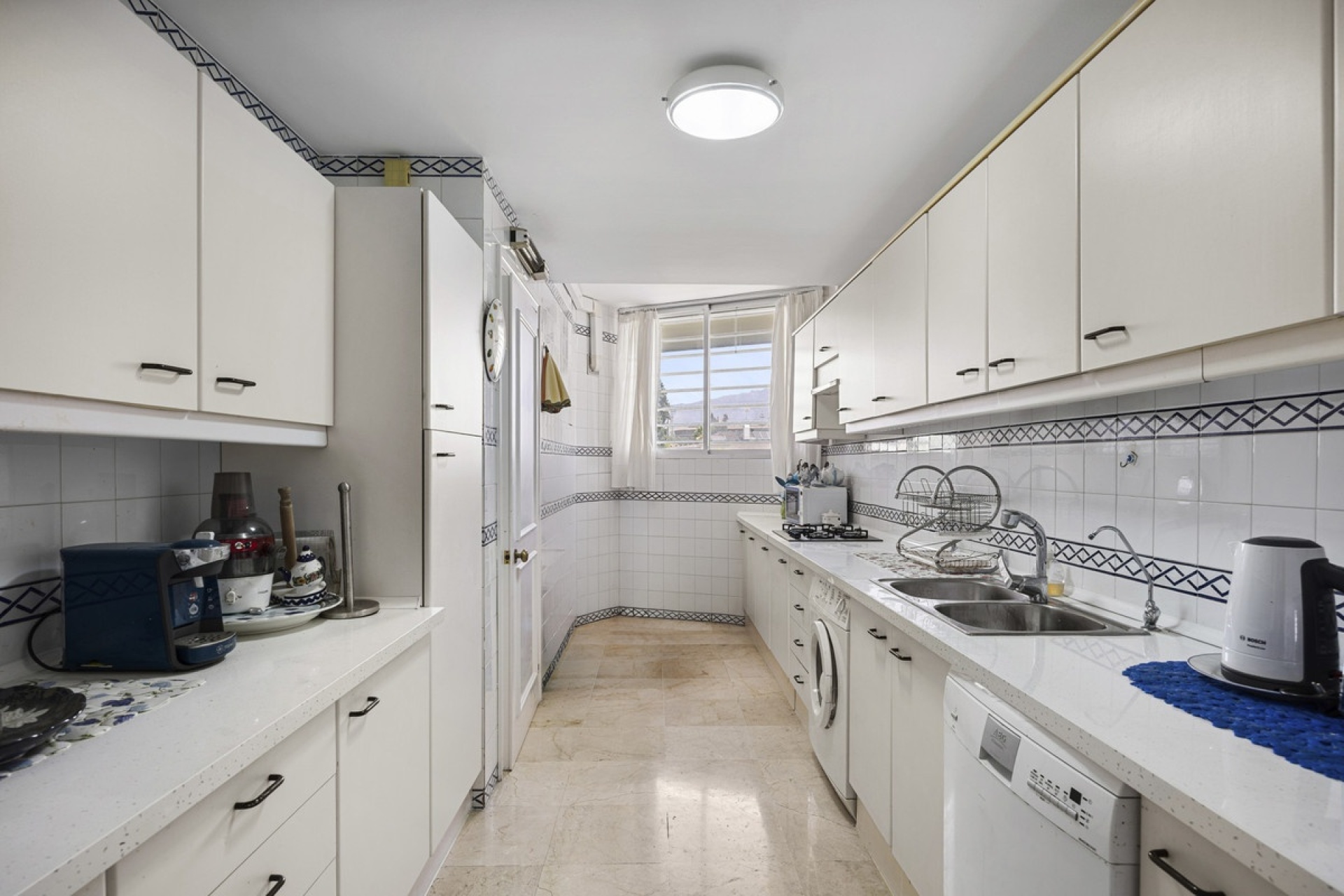 Rynek wtórny - apartment - Marbella - Guadalmina Alta