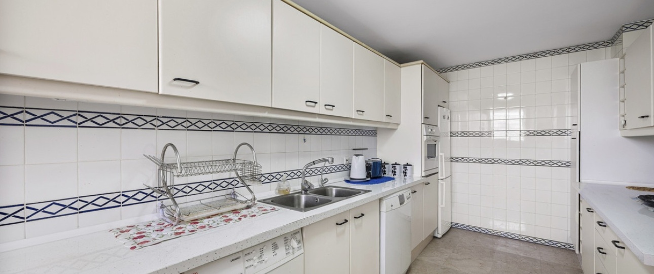 Rynek wtórny - apartment - Marbella - Guadalmina Alta