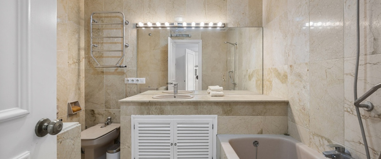 Rynek wtórny - apartment - Marbella - Guadalmina Alta