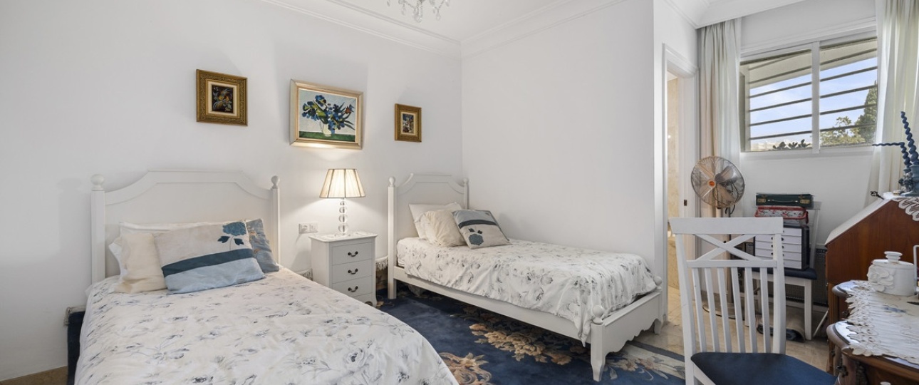 Rynek wtórny - apartment - Marbella - Guadalmina Alta