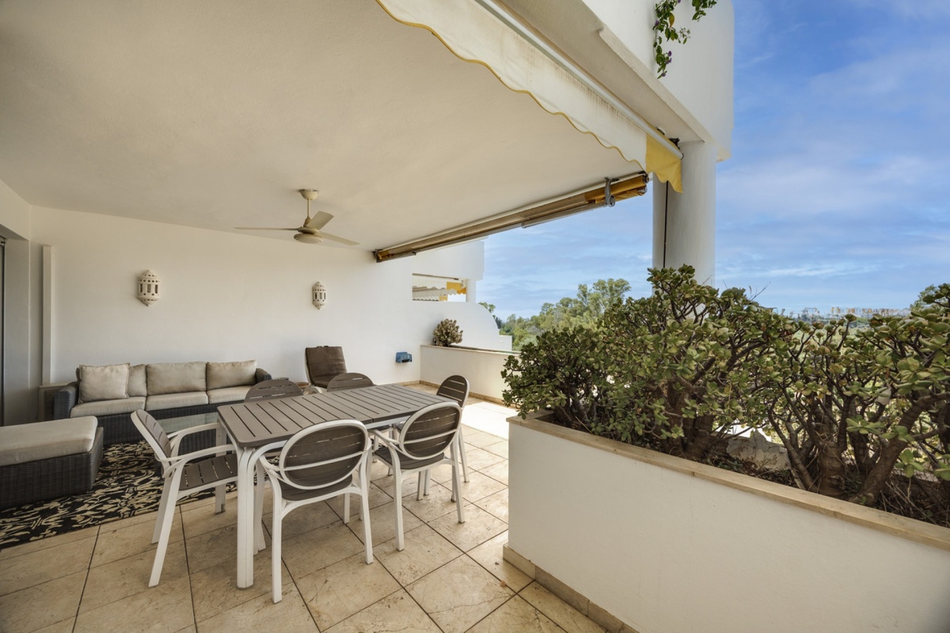 Rynek wtórny - apartment - Marbella - Guadalmina Alta