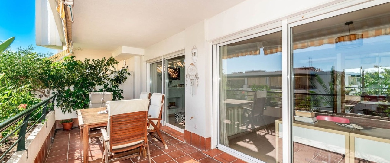 Rynek wtórny - apartment - Marbella - Guadalmina Alta