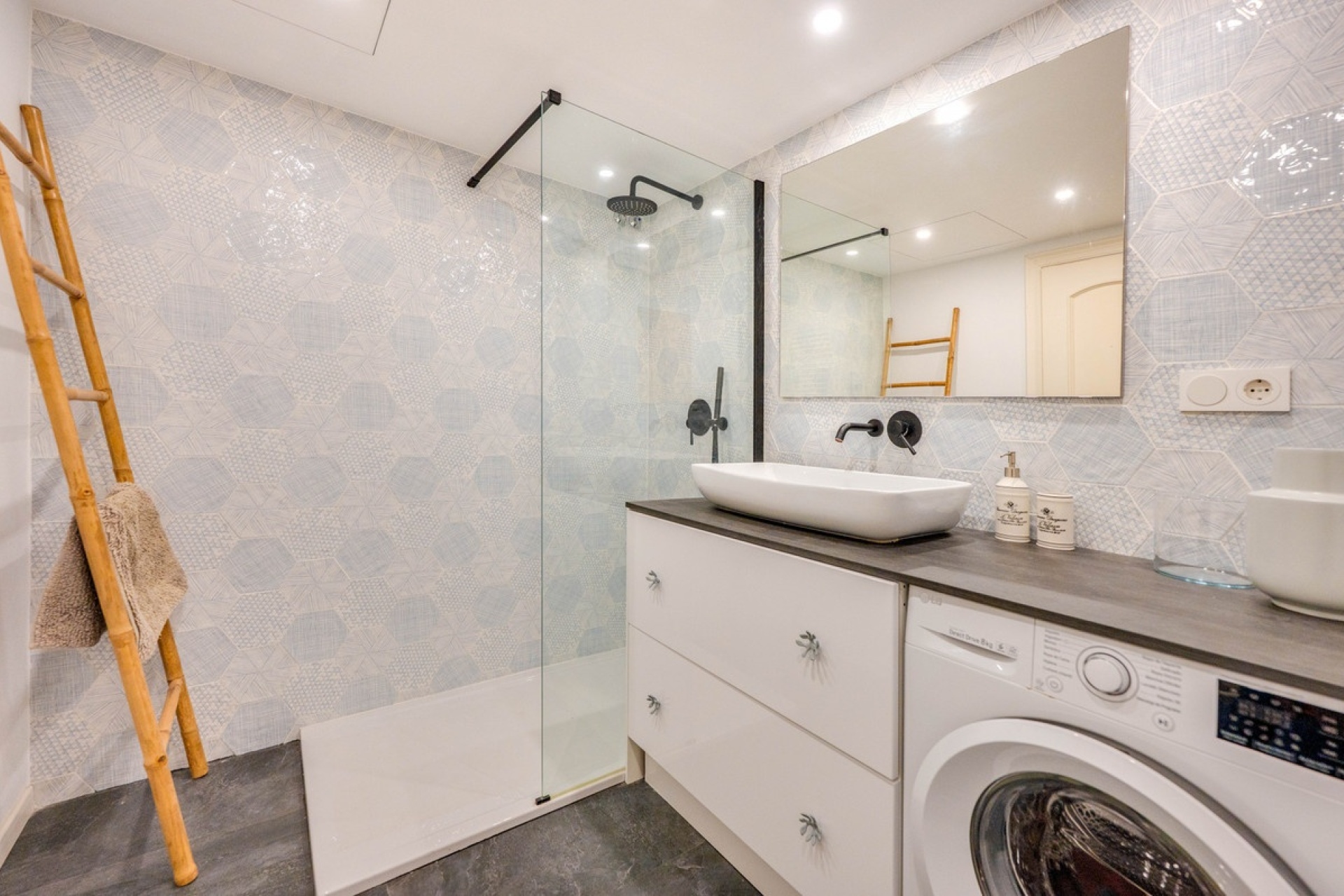 Rynek wtórny - apartment - Marbella - Guadalmina Alta
