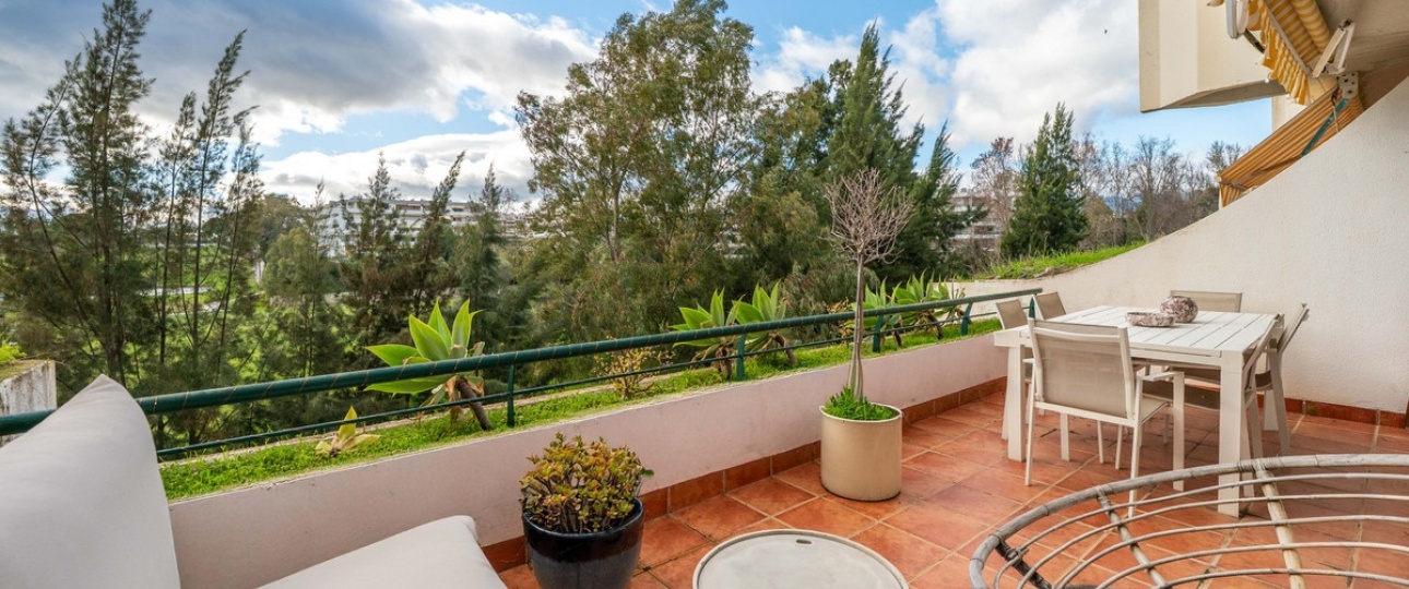 Rynek wtórny - apartment - Marbella - Guadalmina Alta