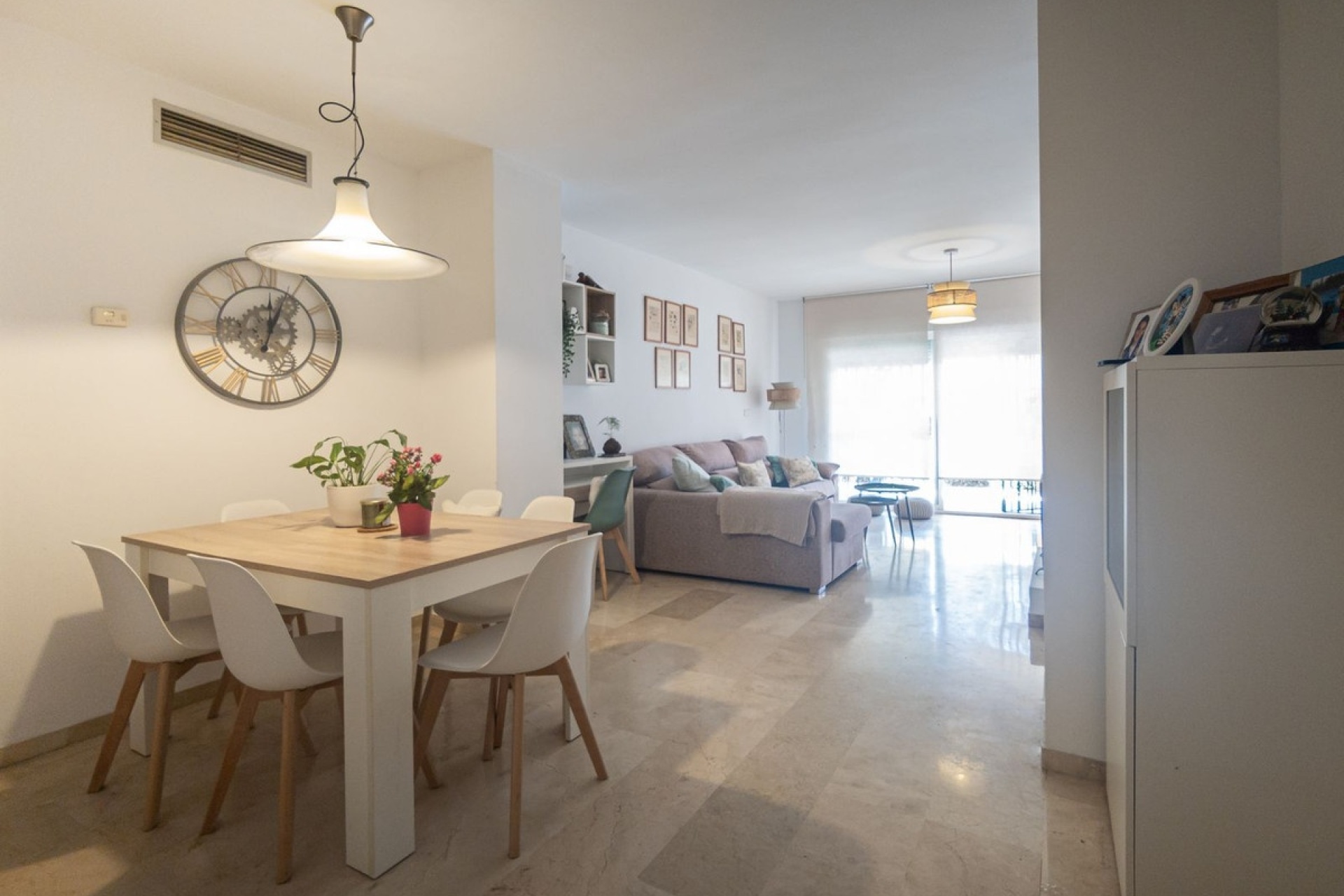 Rynek wtórny - apartment - Marbella - Guadalmina Alta