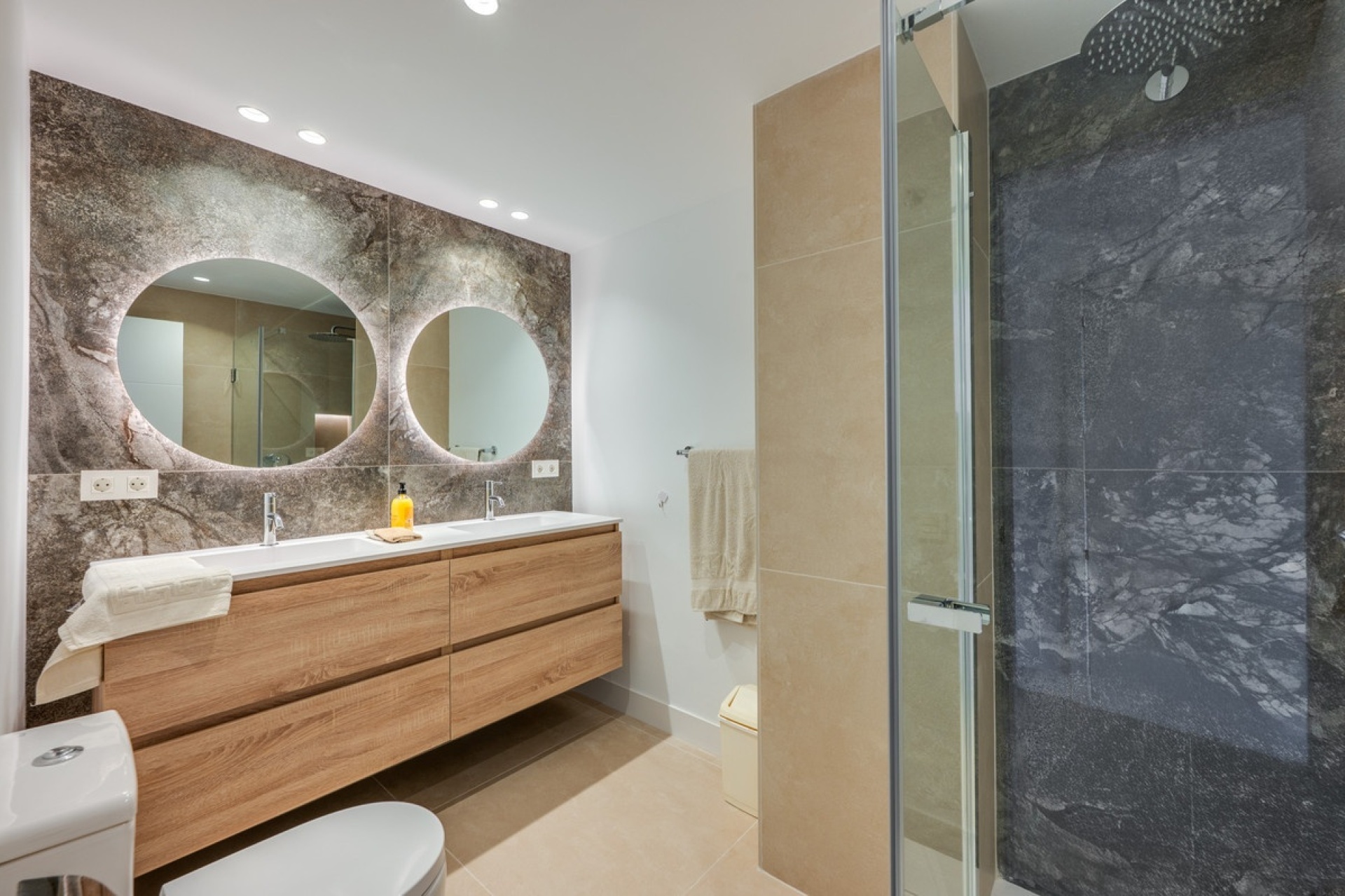 Rynek wtórny - apartment - Marbella - Guadalmina Alta