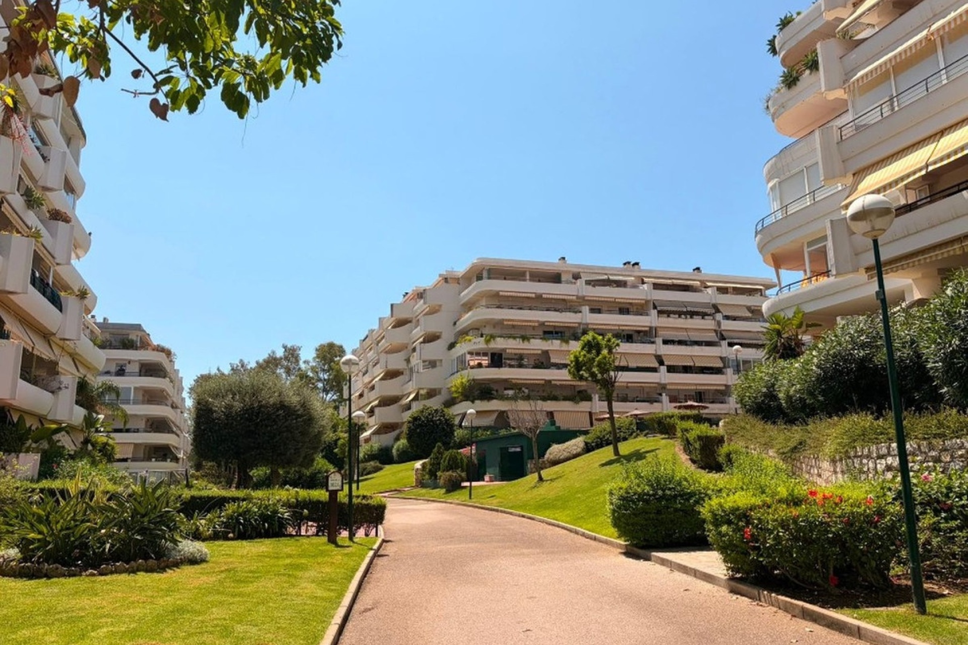 Rynek wtórny - apartment - Marbella - Guadalmina Alta