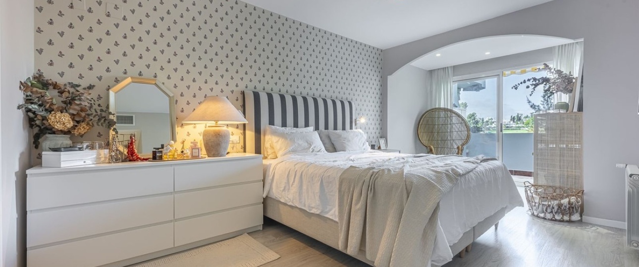Rynek wtórny - apartment - Marbella - Guadalmina Alta