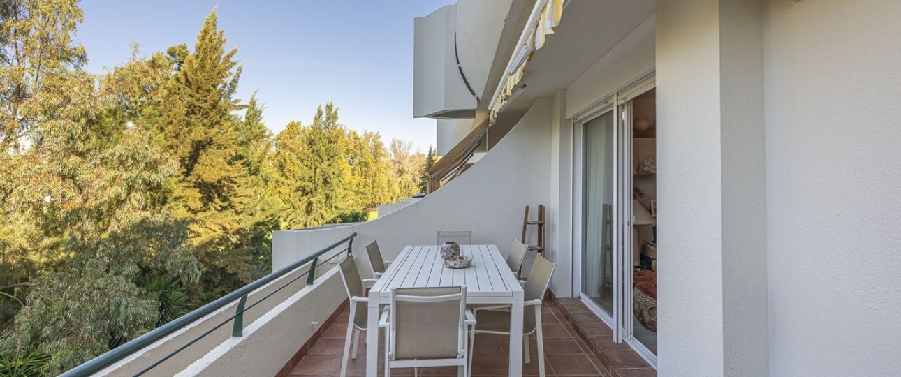 Rynek wtórny - apartment - Marbella - Guadalmina Alta