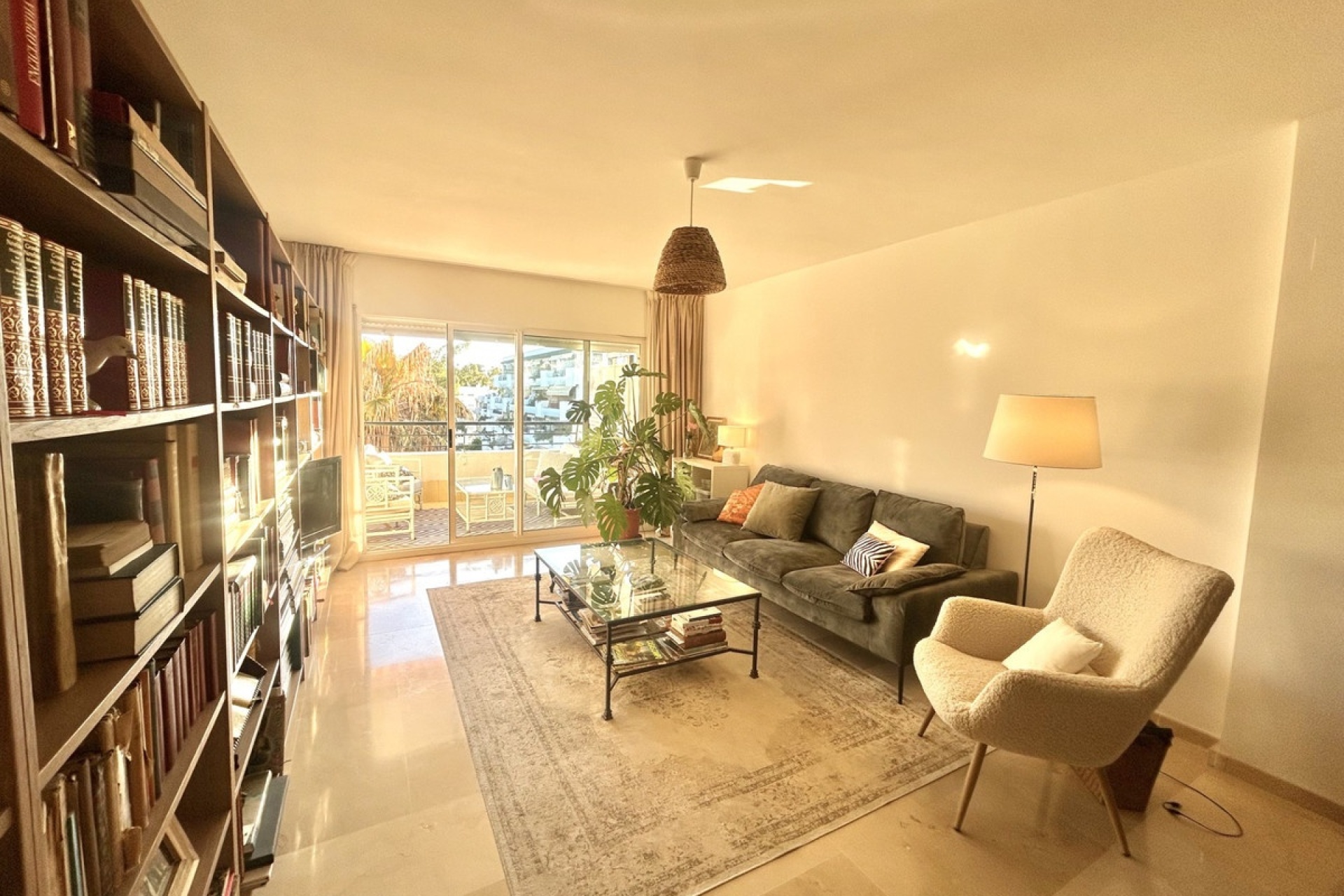 Rynek wtórny - apartment - Marbella - Guadalmina Alta