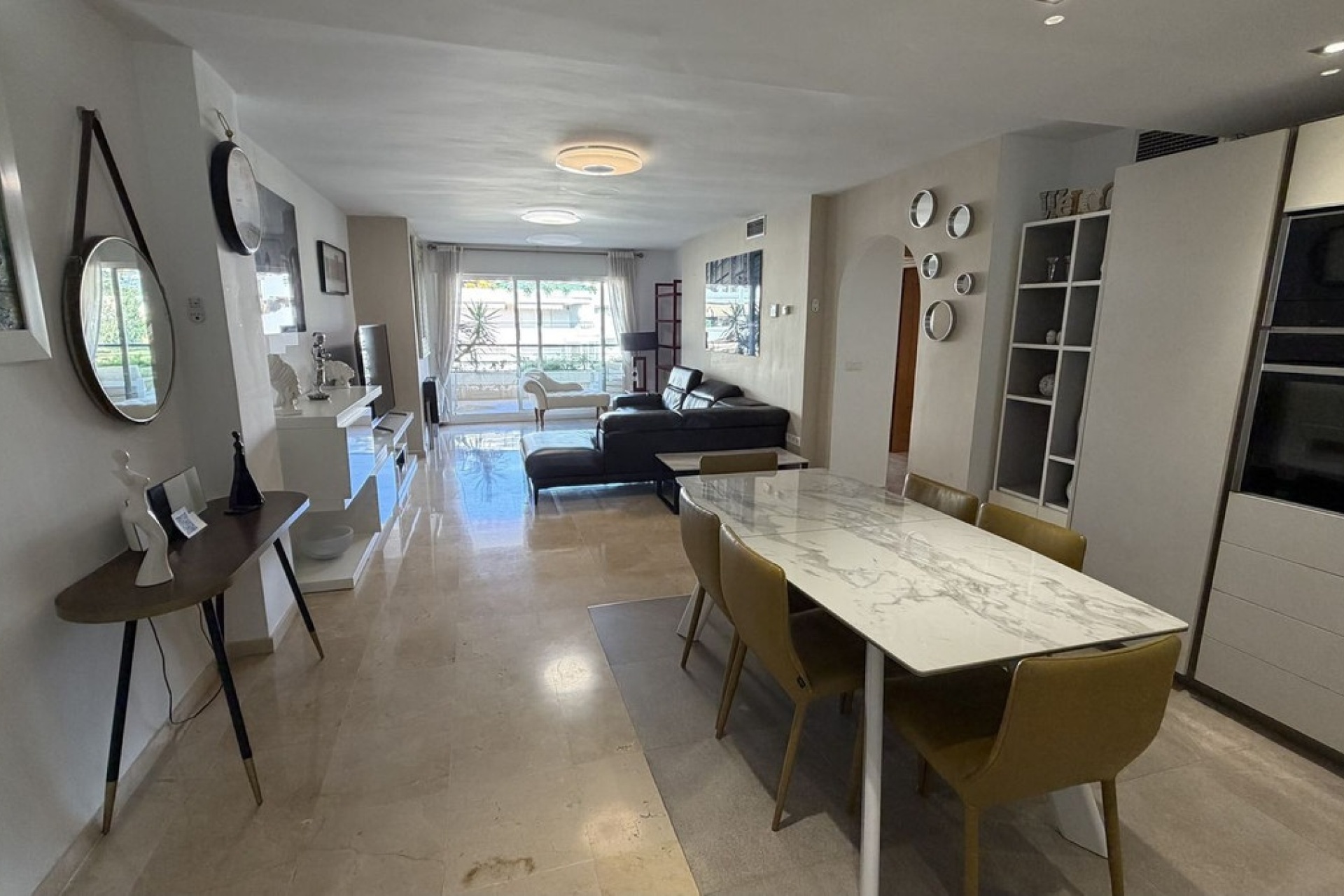 Rynek wtórny - apartment - Marbella - Guadalmina Alta