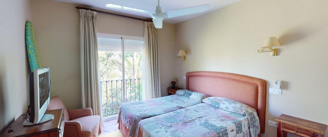 Rynek wtórny - apartment - Marbella - Guadalmina Alta