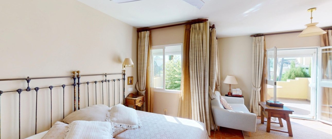 Rynek wtórny - apartment - Marbella - Guadalmina Alta