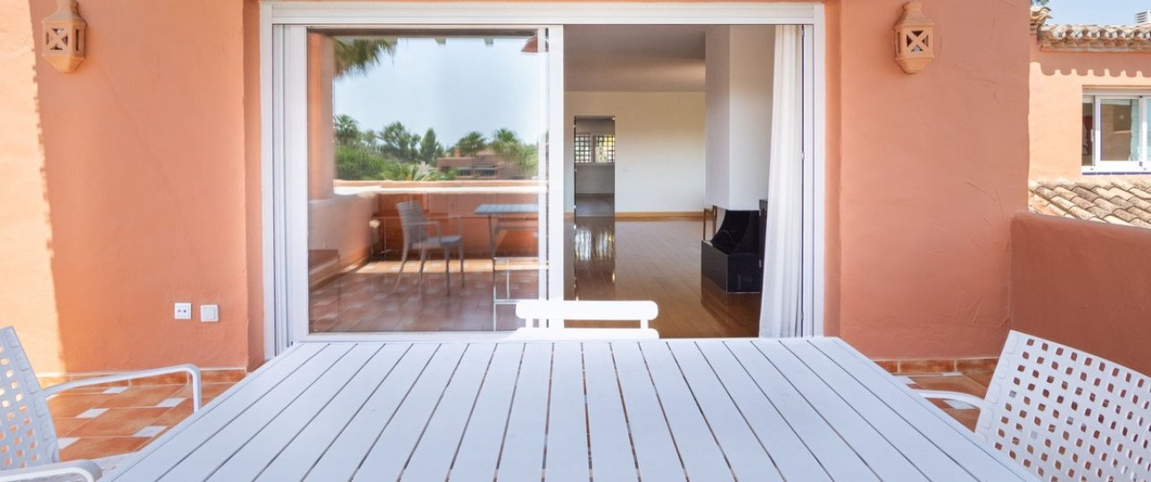 Rynek wtórny - apartment - Marbella - Guadalmina Baja