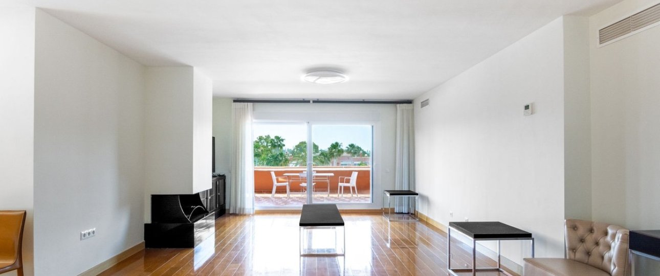 Rynek wtórny - apartment - Marbella - Guadalmina Baja