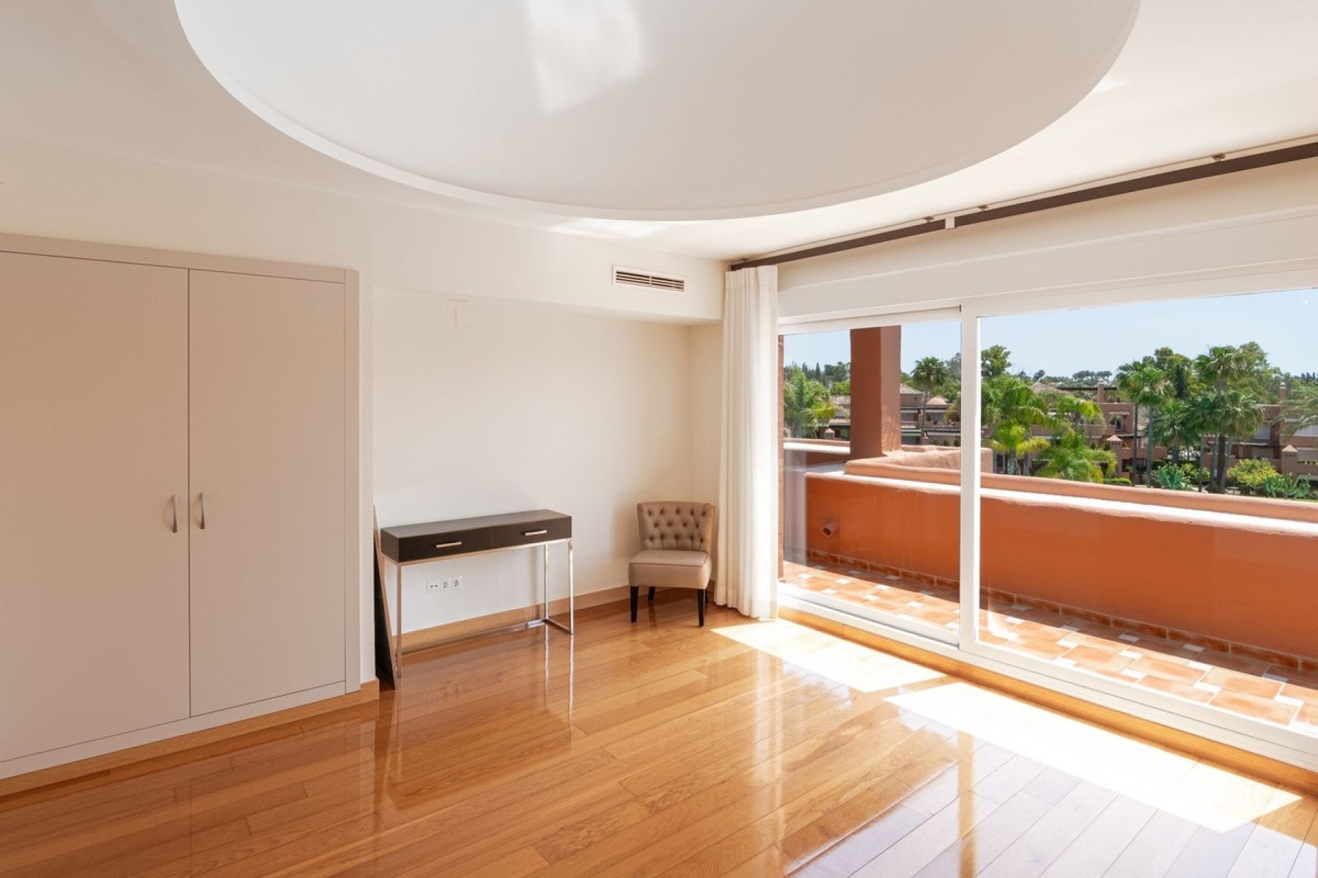 Rynek wtórny - apartment - Marbella - Guadalmina Baja