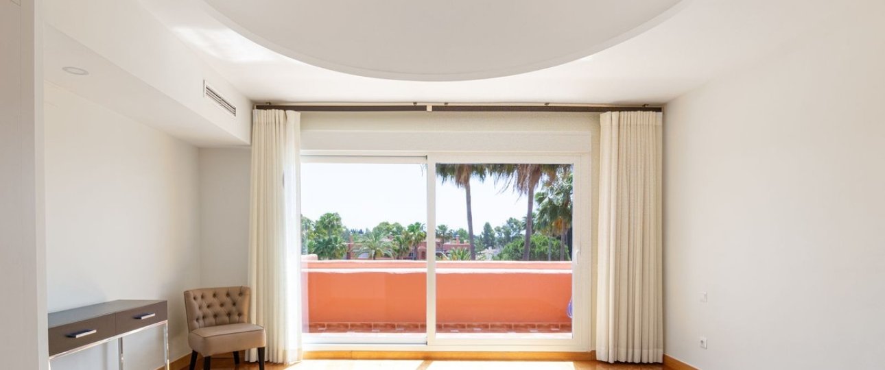 Rynek wtórny - apartment - Marbella - Guadalmina Baja
