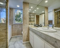 Rynek wtórny - apartment - Marbella - Guadalmina Baja
