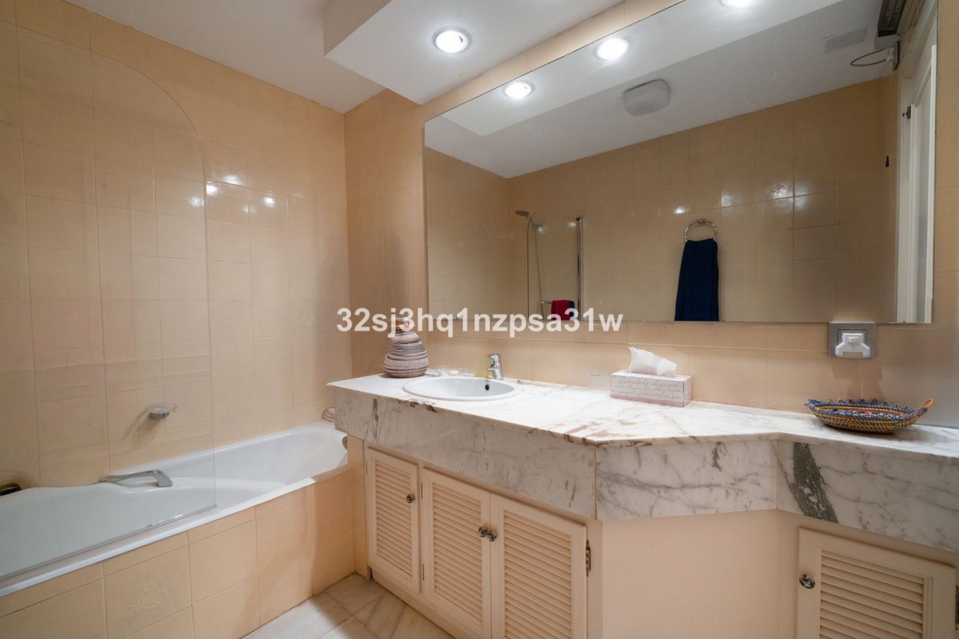Rynek wtórny - apartment - Marbella - Guadalmina Baja