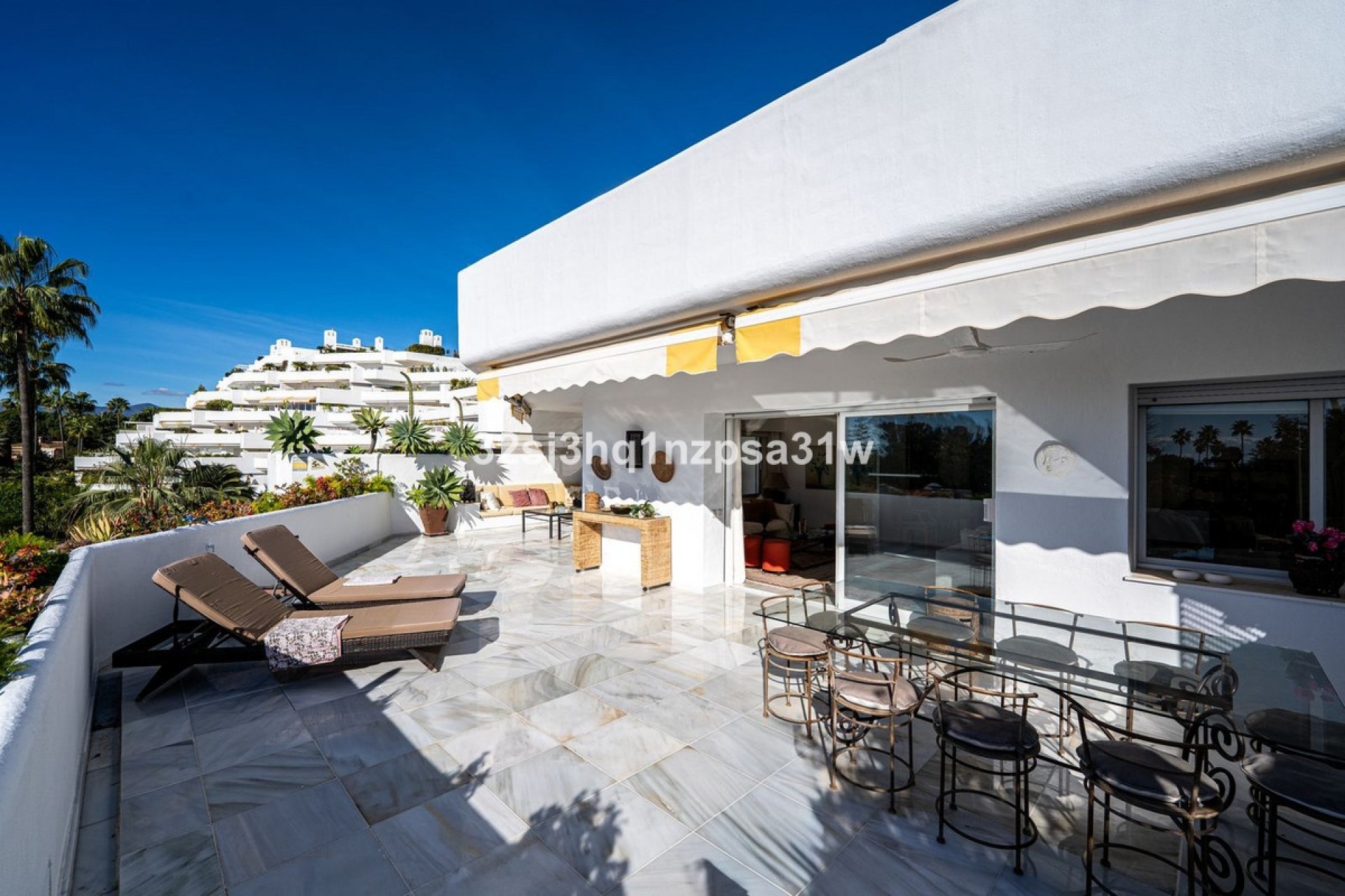 Rynek wtórny - apartment - Marbella - Guadalmina Baja