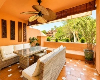 Rynek wtórny - apartment - Marbella - Guadalmina Baja