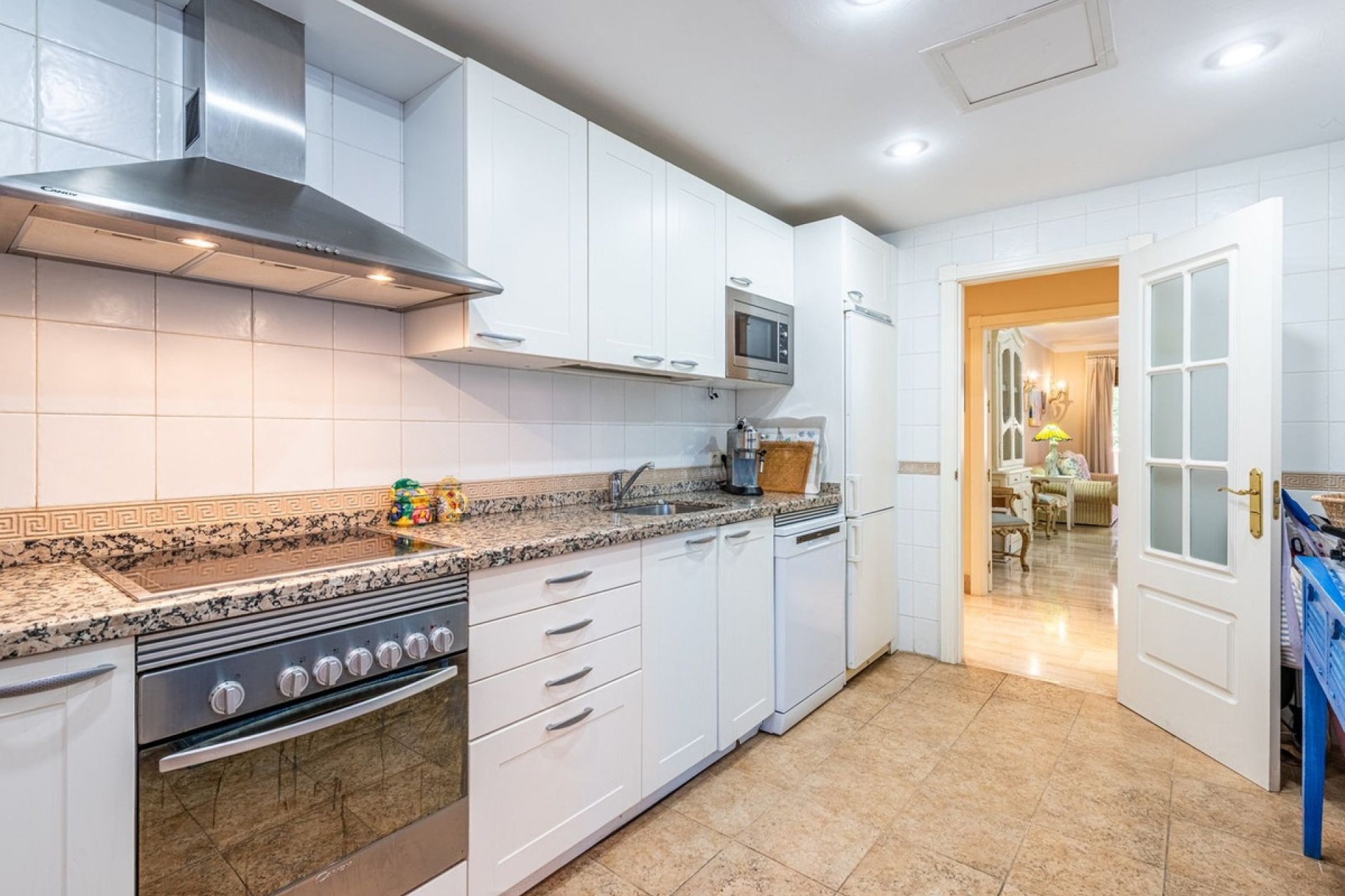 Rynek wtórny - apartment - Marbella - Guadalmina Baja