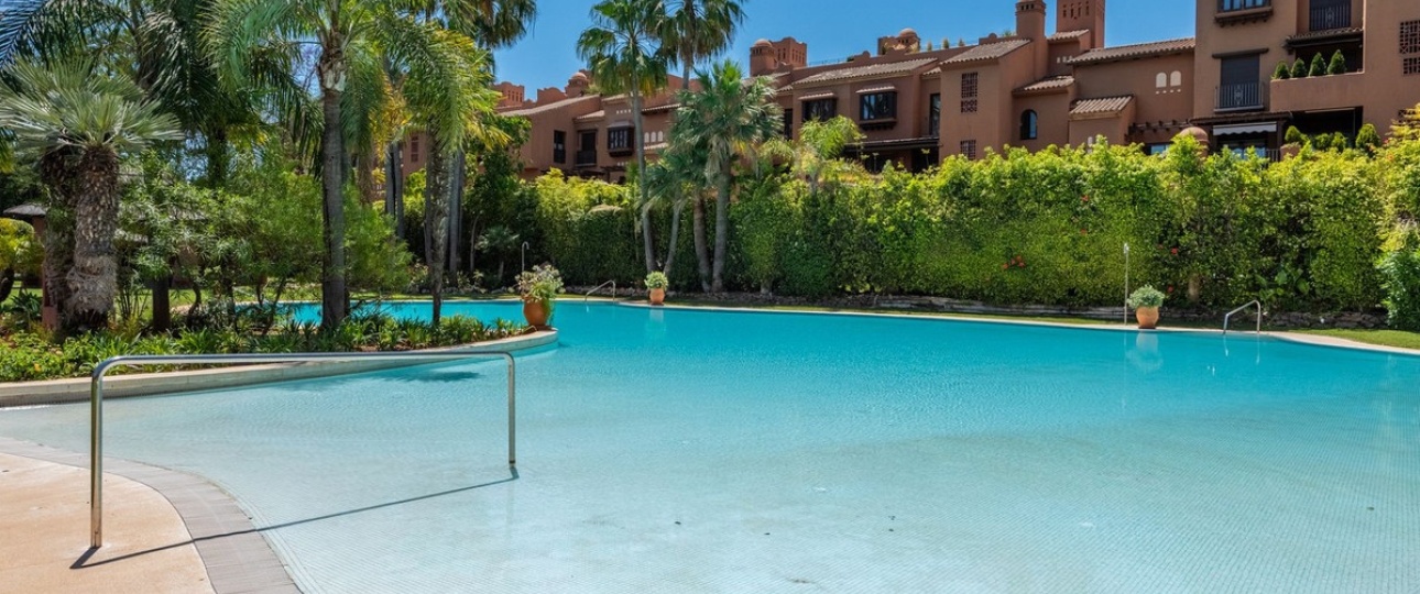 Rynek wtórny - apartment - Marbella - Guadalmina Baja