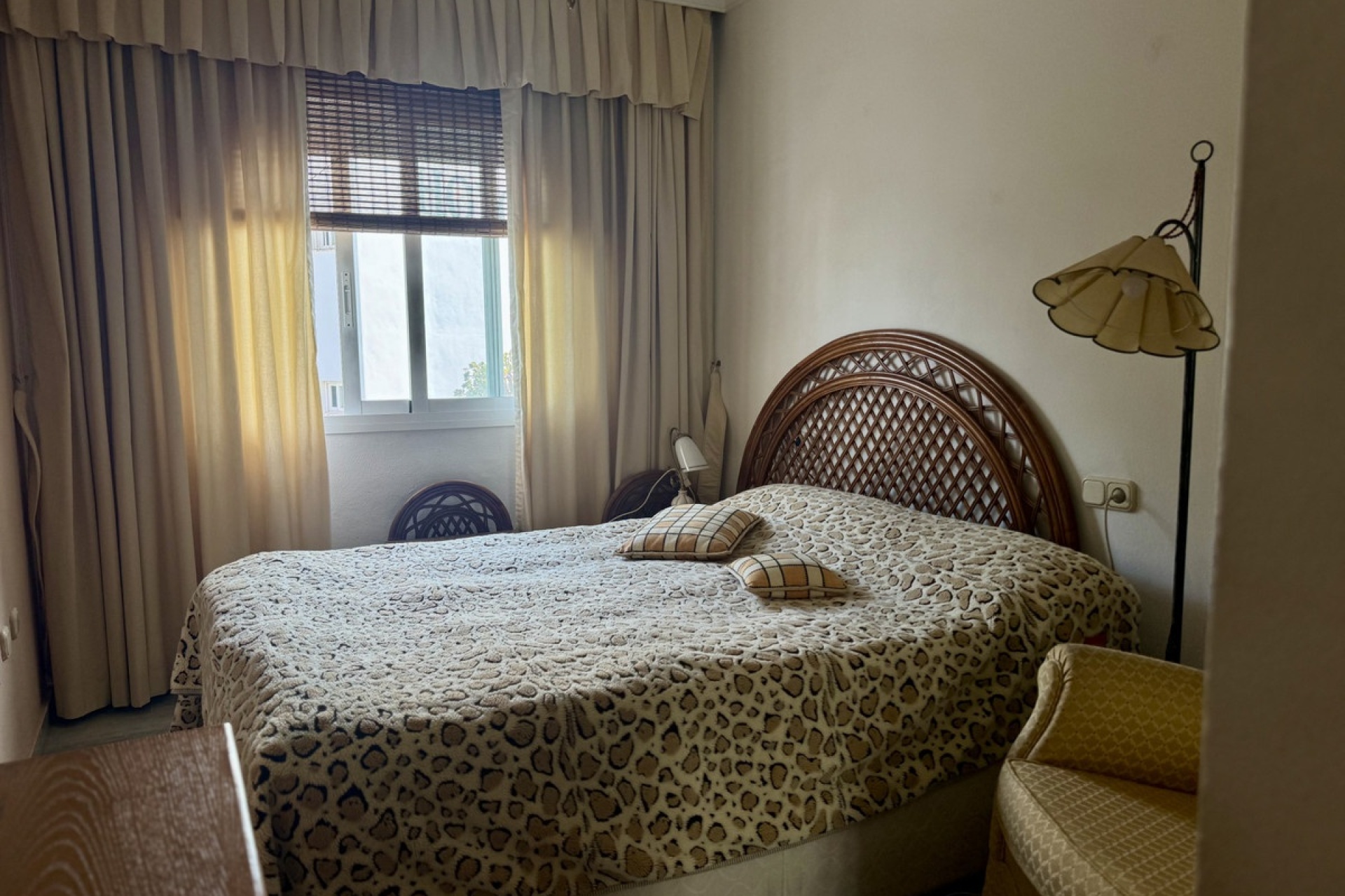 Rynek wtórny - apartment - Marbella - Guadalmina Baja