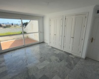 Rynek wtórny - apartment - Marbella - Guadalmina Baja