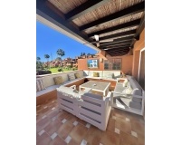 Rynek wtórny - apartment - Marbella - Guadalmina Baja