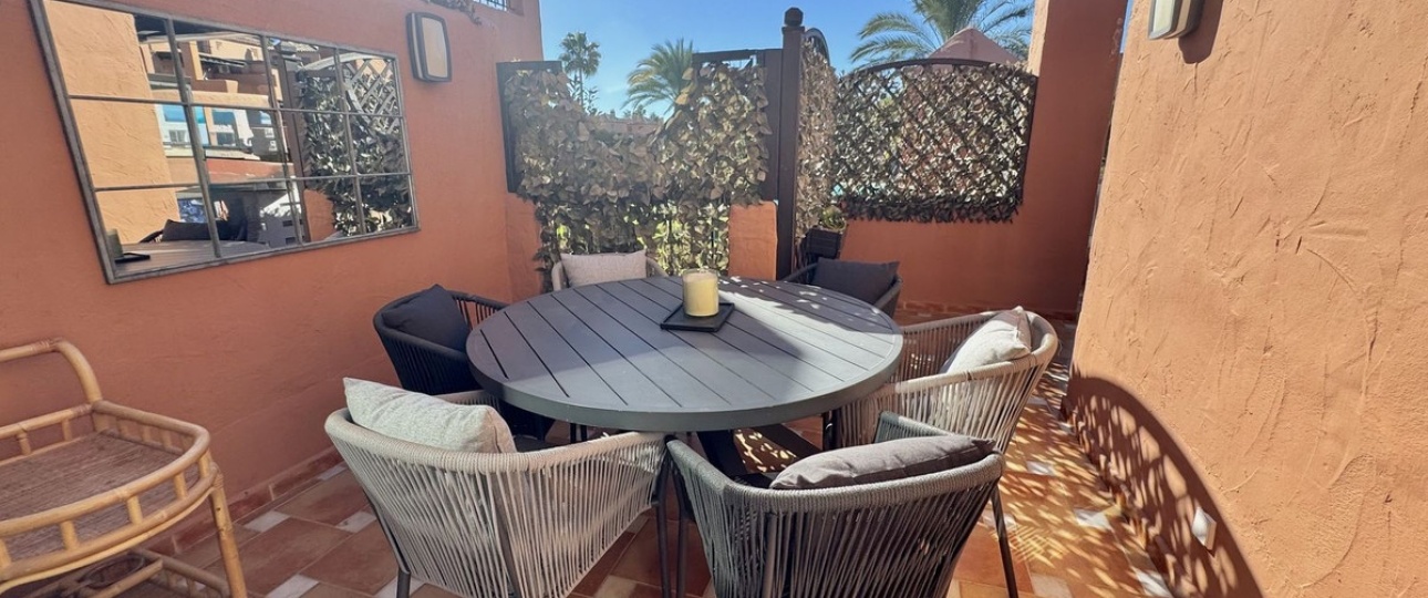 Rynek wtórny - apartment - Marbella - Guadalmina Baja