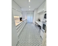 Rynek wtórny - apartment - Marbella - Guadalmina Baja